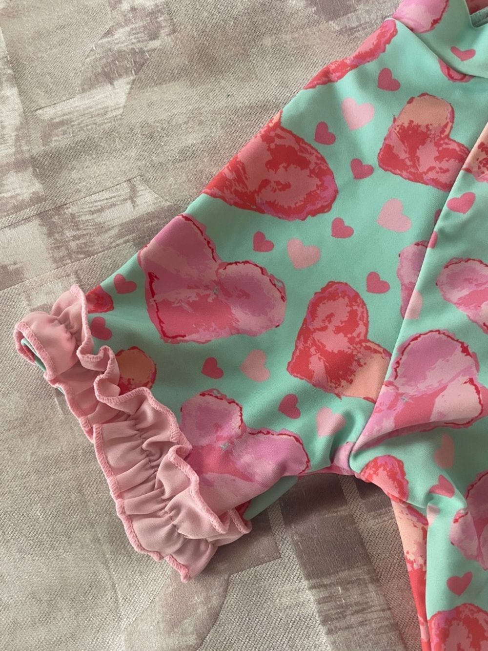 Rufflebutts Girls Mint Heart Rash Guard Set with Pink Ruffles size 8 two piece - Picture 4 of 6